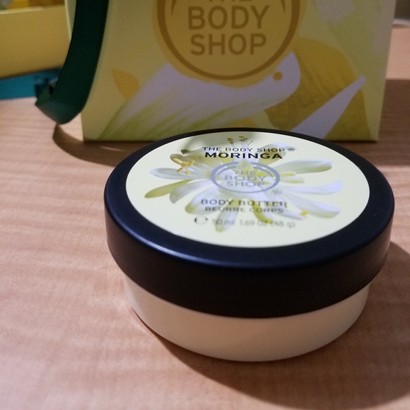 The Body Shop Essential Selection - Picture 4 of 5